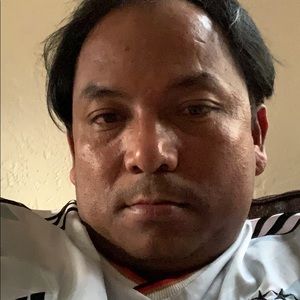 Meet your Posher, Dinesh